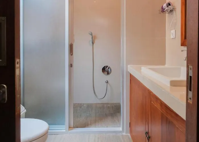 Bambu Lokha Guest House, Gianyar Bali 4* ウブド